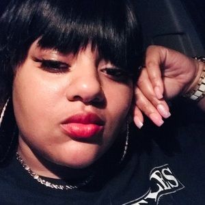 Meet your Posher, Tyra